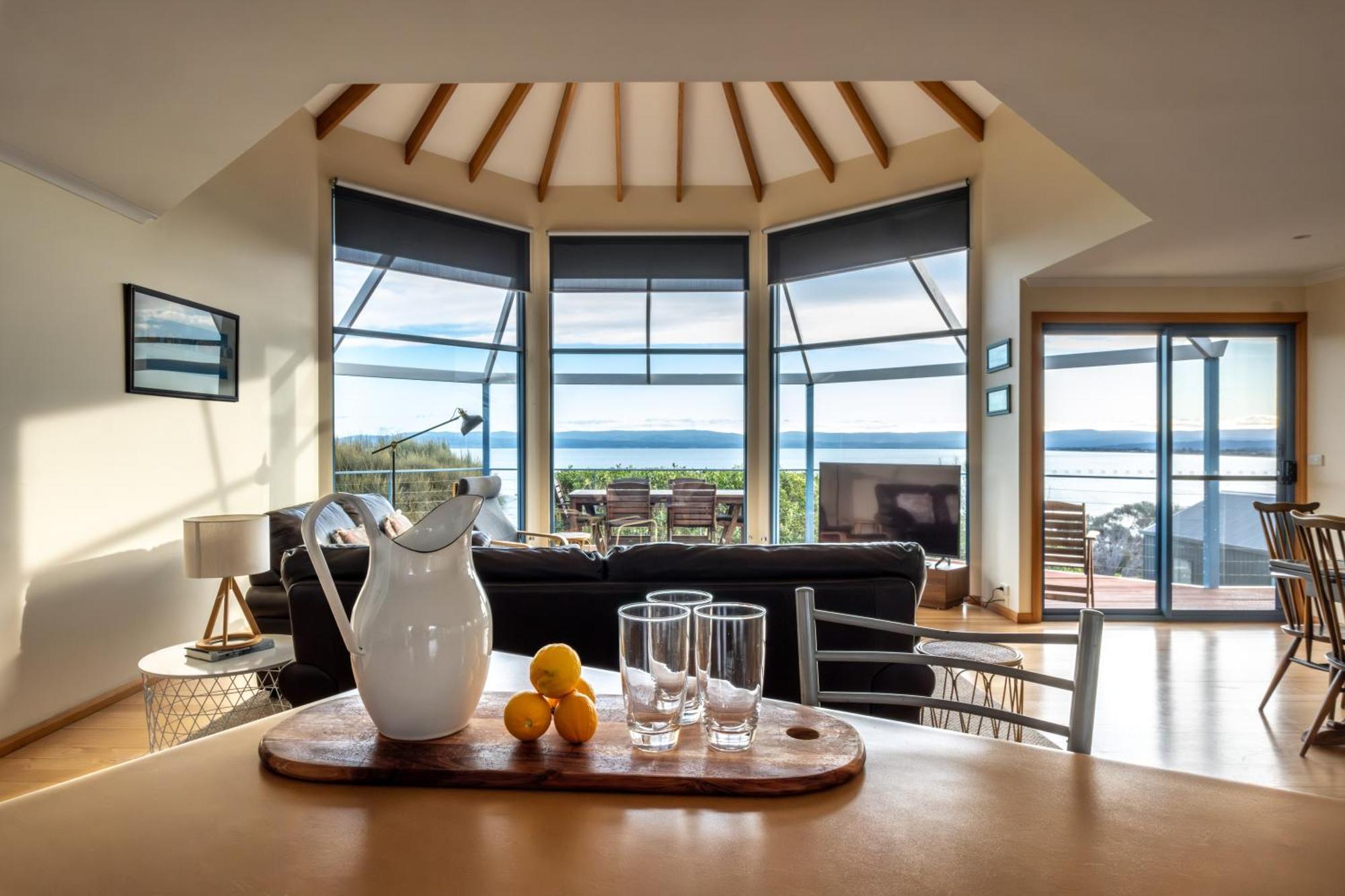 Waterline Holiday Home Coles Bay Eksteriør billede