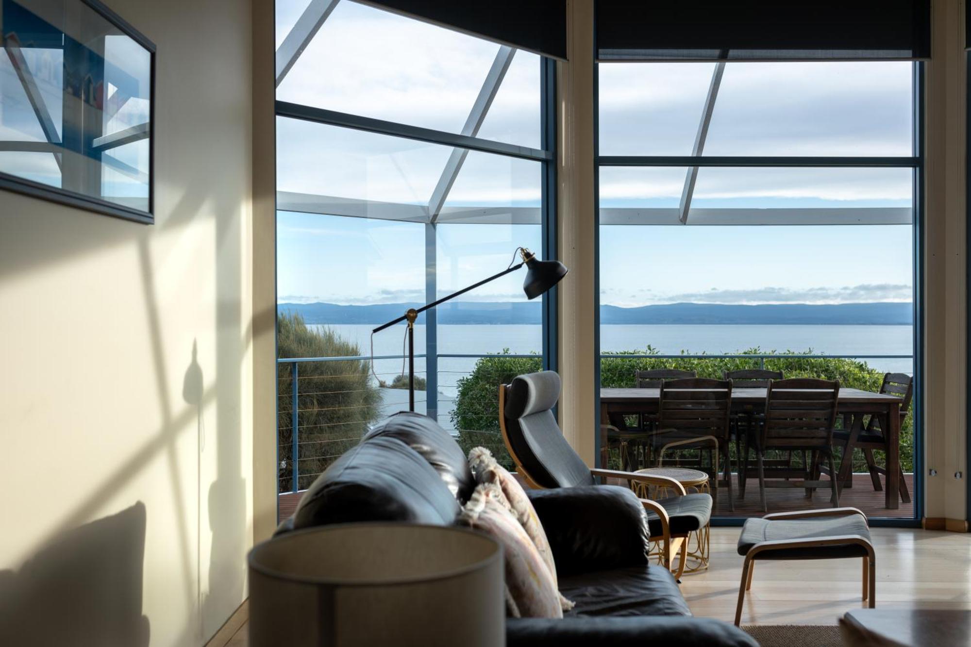 Waterline Holiday Home Coles Bay Eksteriør billede